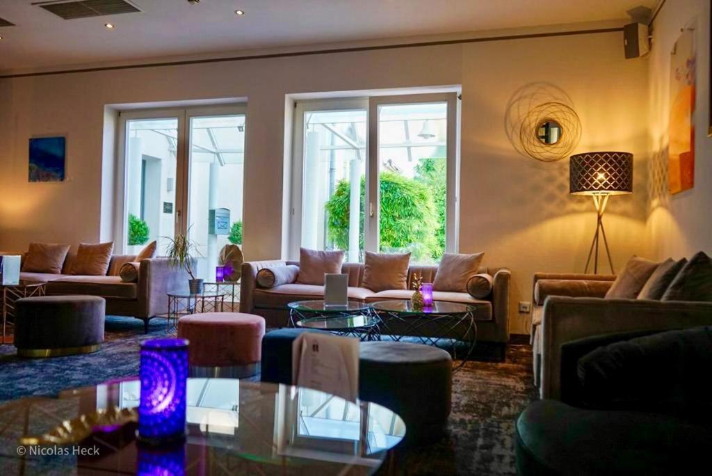 Hotel Ambiente Walldorf Вальдорф Экстерьер фото