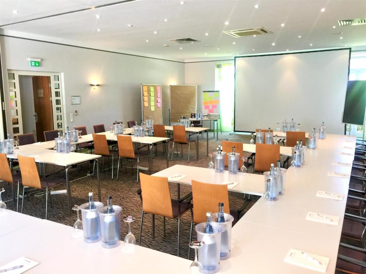 Hotel Ambiente Walldorf Вальдорф Экстерьер фото