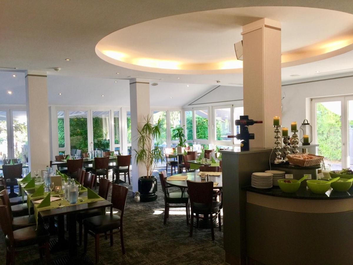 Hotel Ambiente Walldorf Вальдорф Экстерьер фото